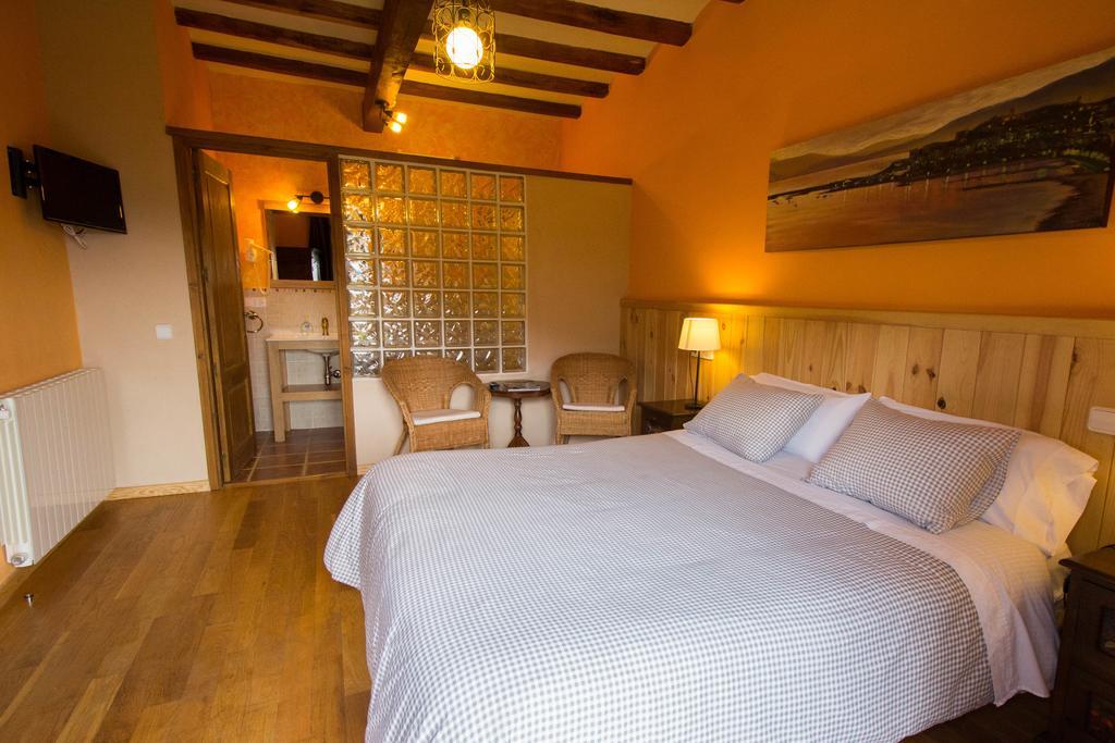 Casa Etxalde Guest House Camprodon Cameră foto
